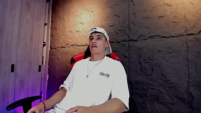 joseph_boy on StripChat