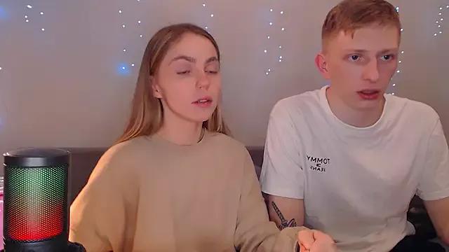 juliaanddima on StripChat