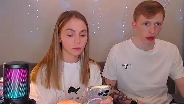 juliaanddima on StripChat