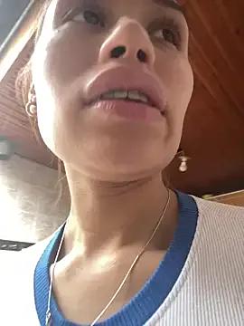 juliana-mancini — squirt  maximo