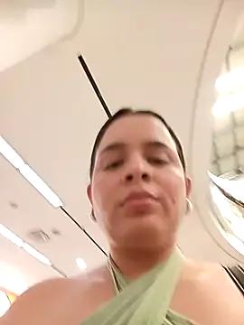 Julieth_hot-69 on StripChat