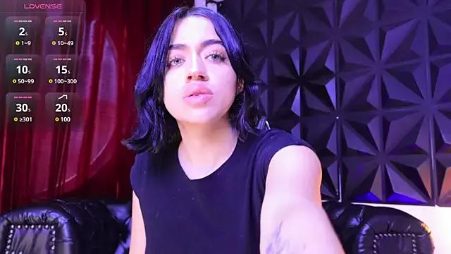 KasiaNoir_ on StripChat