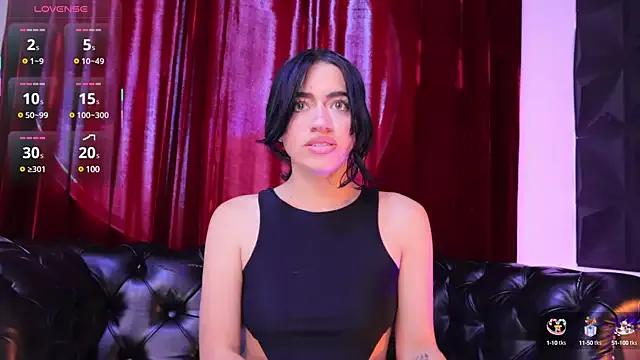 KasiaNoir_ on StripChat