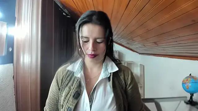 Freechat katherine_blair on StripChat