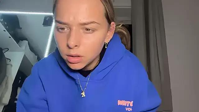 KayleeBella — SPIT ON MY BOOBS 