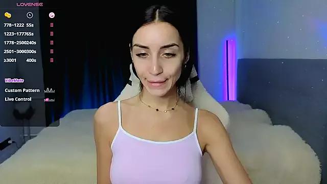 Kemi__Jordan on StripChat