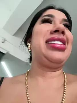 kiim_taaylor on StripChat