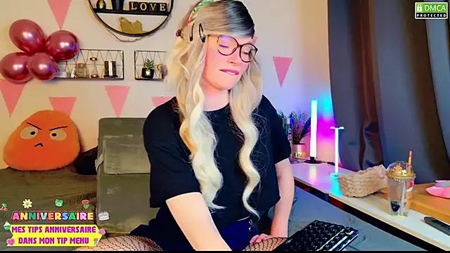 Kittychatte on StripChat