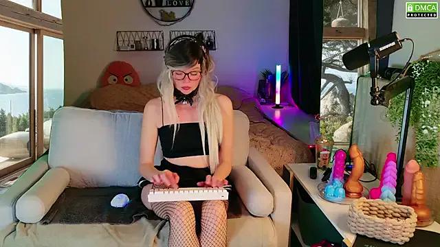 Kittychatte on StripChat