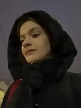 KittyQueeny — make my pussy crazy horny near people