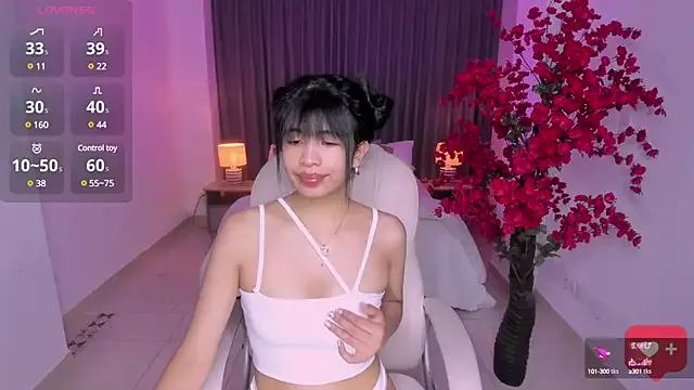 Kloee_brown on StripChat