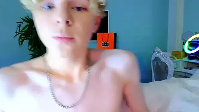 Kudi_Minnt on StripChat