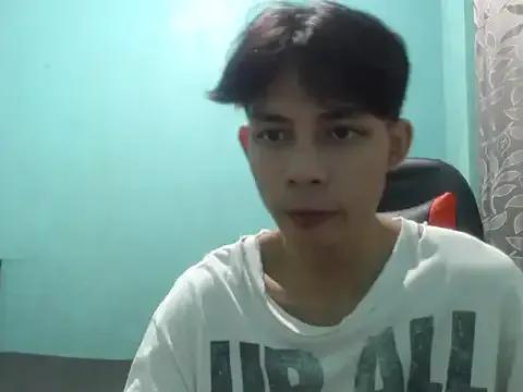 Kyoshi_19 on StripChat