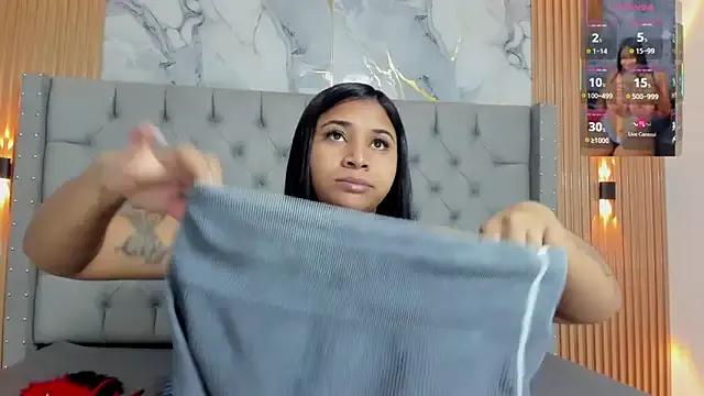 Freechat La_indiia on StripChat