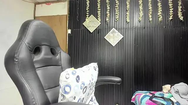 lalanaughty — get naked