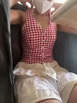 Lami_Mi on StripChat