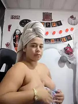 LaurenWelly_ on StripChat