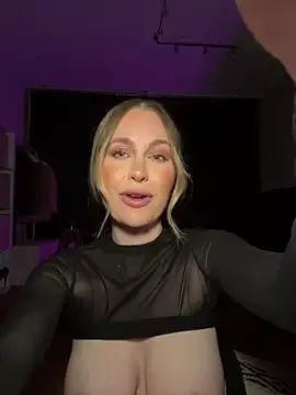 Lena_Blom on StripChat