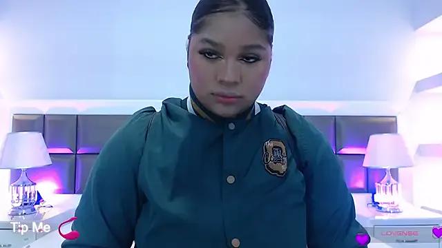 LennaEvans on StripChat