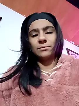 Leslly_ on StripChat