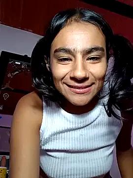 Leslly_ on StripChat