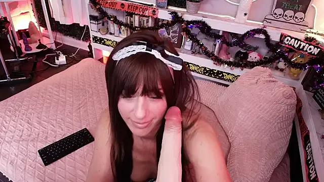 Lexibby69 on StripChat