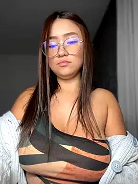 Lexxa_peach — Freechat on StripChat