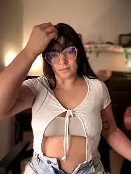 Lia_flowers on StripChat