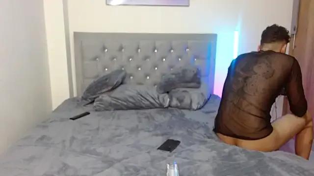 lianandnatasha on StripChat