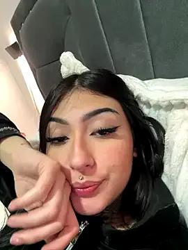 Lilith_Thompson on StripChat