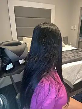 LilMisIndianx — Play pussy and ass