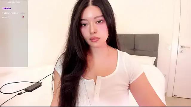 linbaelin on StripChat