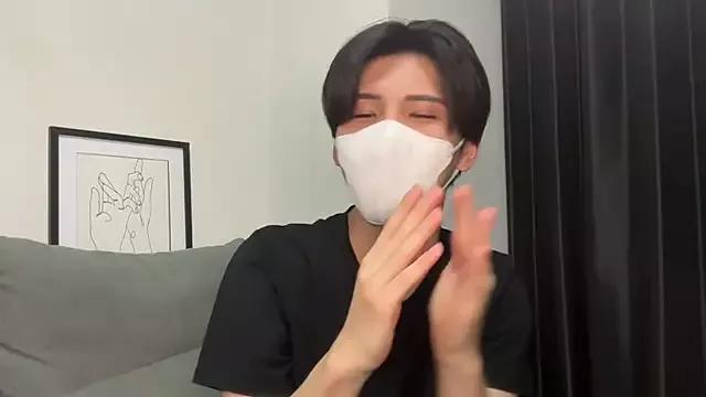 Lio_kun on StripChat