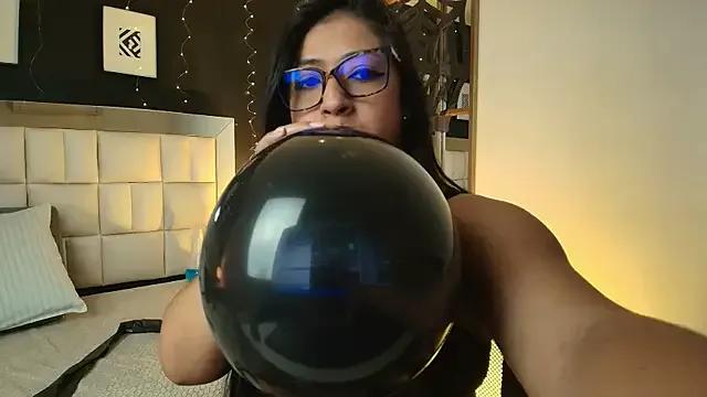 lisa_casper on StripChat