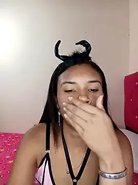 liz7skinny on StripChat