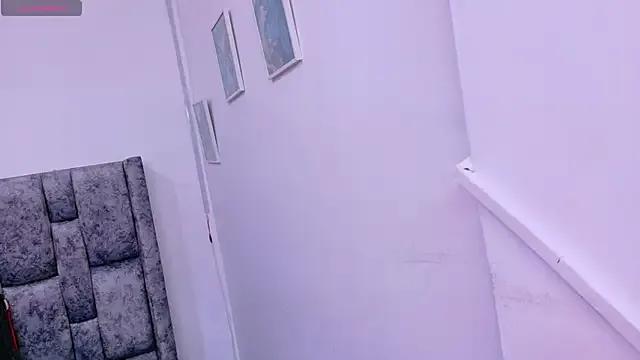 Lizbeth_Rouse on StripChat