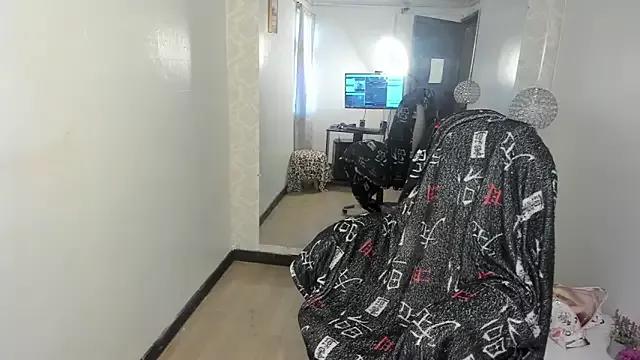 lizha_milf on StripChat