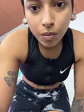 Freechat LollaByer on StripChat