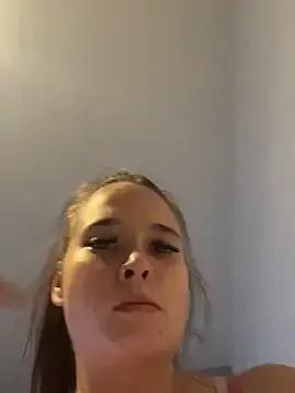 LollyLove_ on StripChat