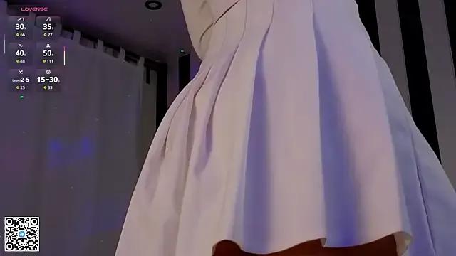 LorinaMaffitt — to refresh my ass with ice