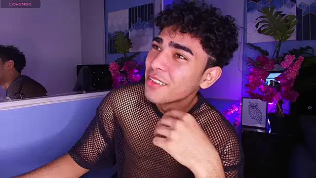 LucasCarterr_ on StripChat