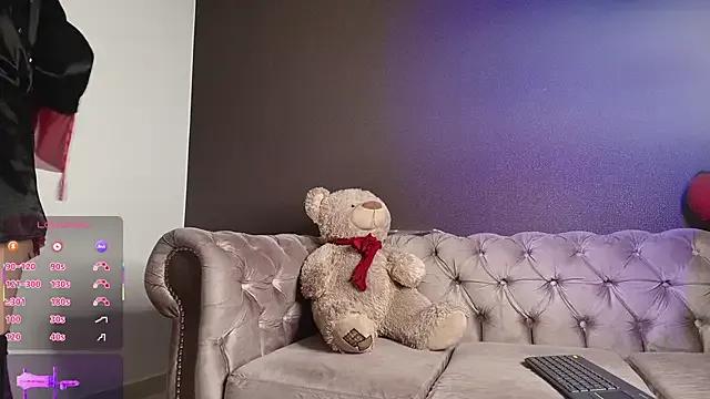 luciana_hunters on StripChat