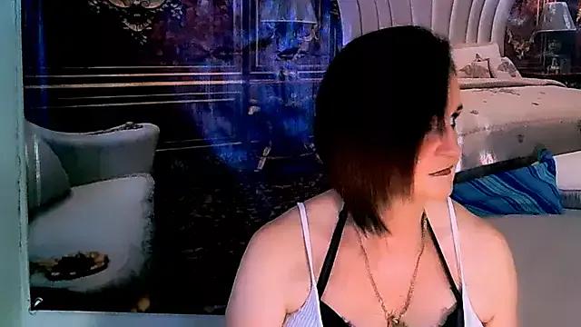 LuciousGrace on StripChat