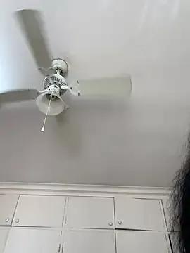 Freechat LuciousLips96 on StripChat