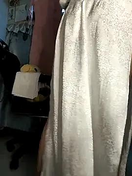 Lucy_limon on StripChat