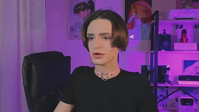 madi_snow on StripChat