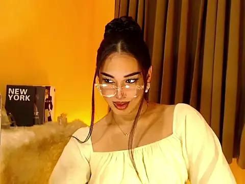 magnificent_kitana on StripChat