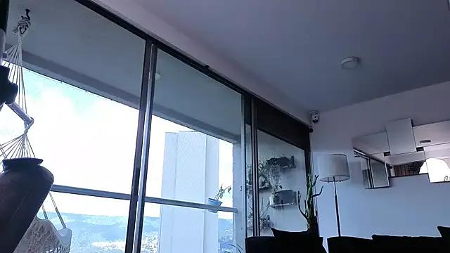 Private mandi4pole_ on StripChat