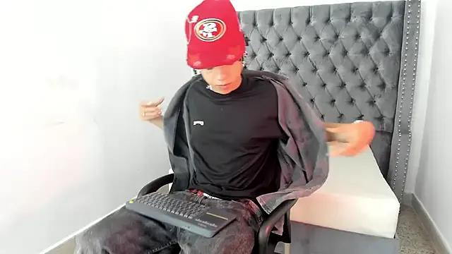 MARSHALL_SPENCER — CUMSHOW