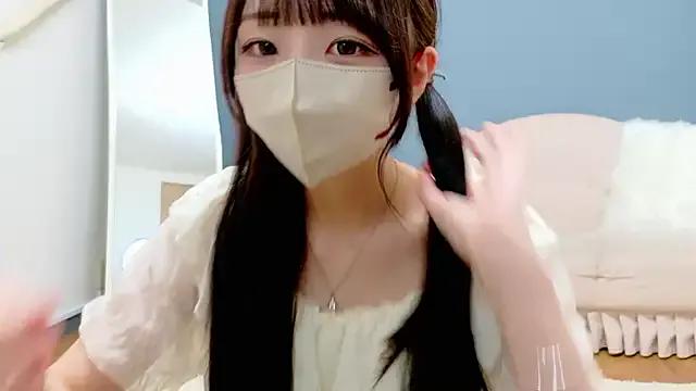 Mashiro-chan on StripChat